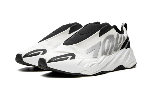 Yeezy 700 MNVN "Laceless Analog" IG4798