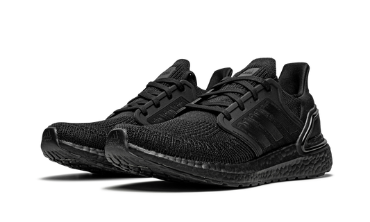 ULTRABOOST 20 WMNS "Triple Black" FU8498