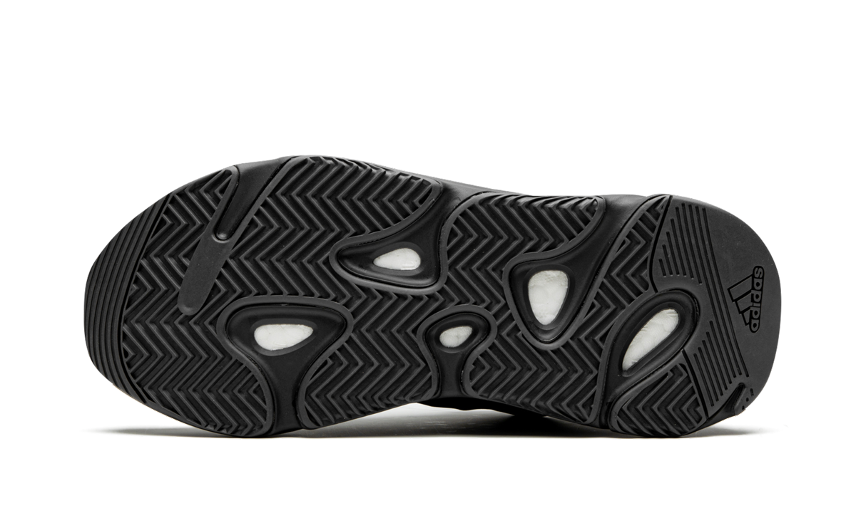 Yeezy Boost 700 MNVN "Triple Black" FV4440