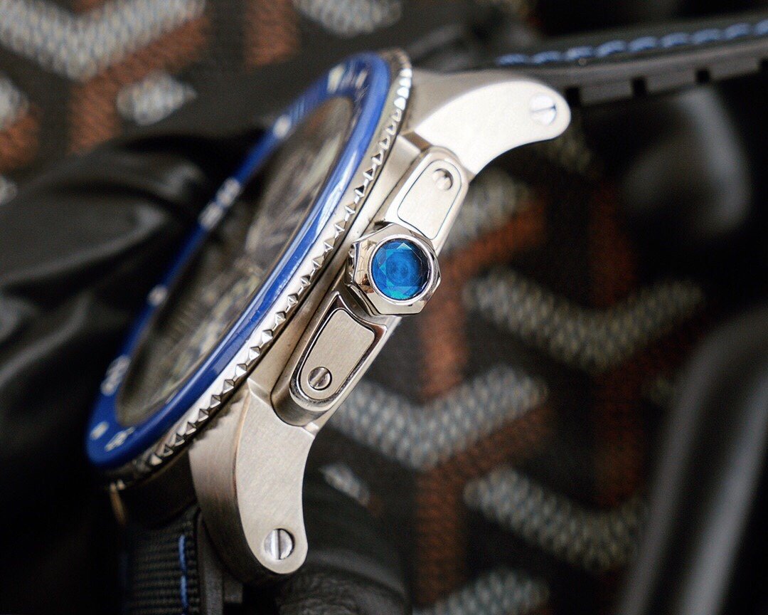 CALIBRE DIVER 42 BLUE STAINLESS STEEL