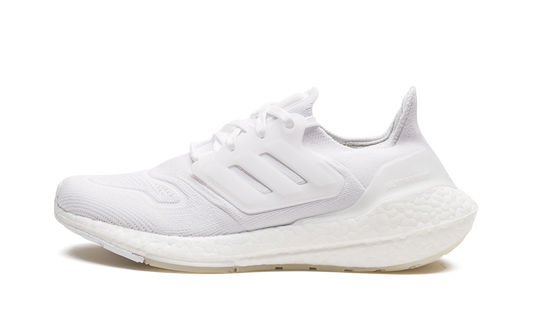 ULTRABOOST 22 WMNS "Triple White" GX5590