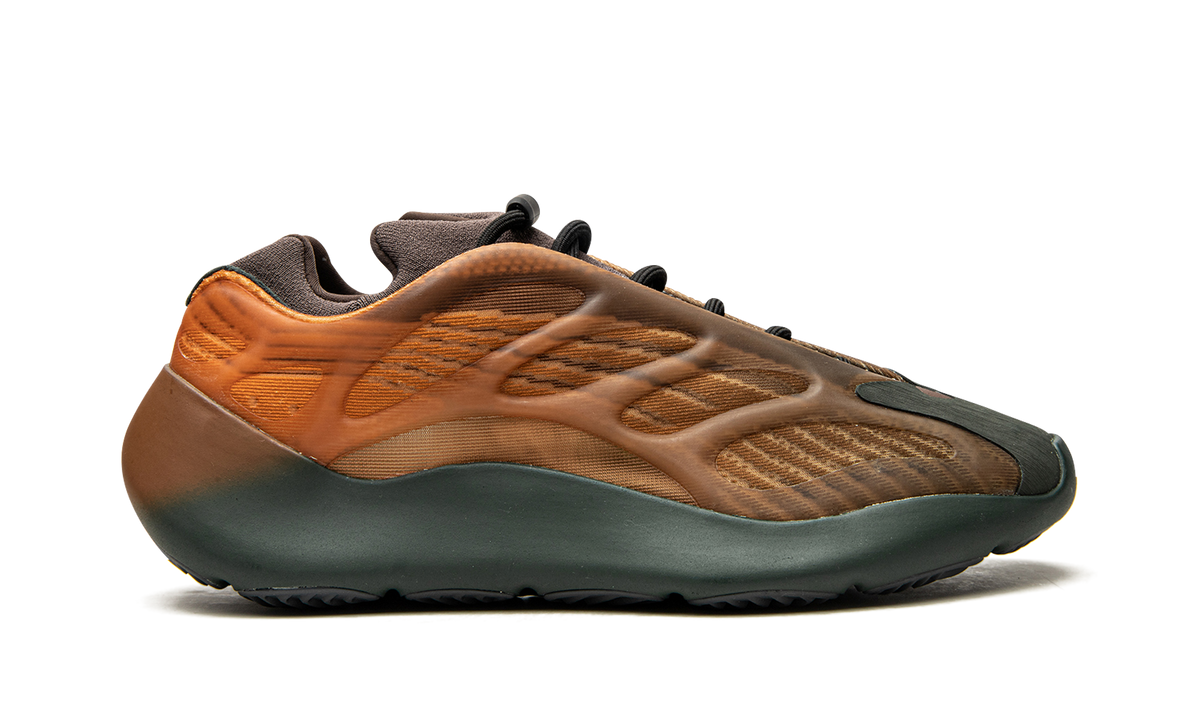 Yeezy 700 V3 "Copper Fade" GY4109