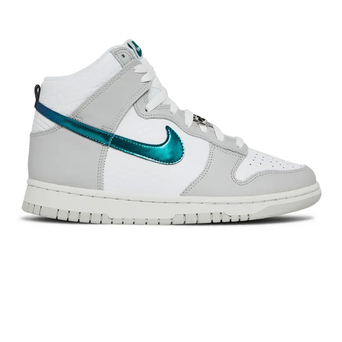 Nike Dunk High 'FLS' W (2022)