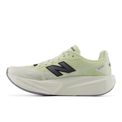 New Balance Womens Fuelcell Rebel V5 - PISTACHIO BUTTER