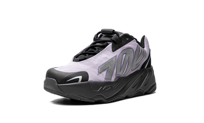 Yeezy Boost 700 MNVN Kids "Geode" GY4805