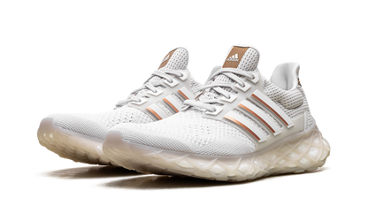 ULTRABOOST EB DNA WMNS "Copper Metallic" GY8081