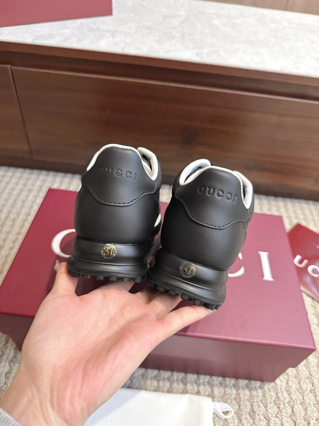 GG Re-Motion Sneakers Black Leather 104410