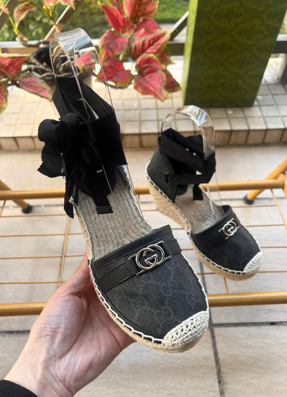 GG 26ss Platform Wedge Sandals 10cm Black Straw Canvas 692209