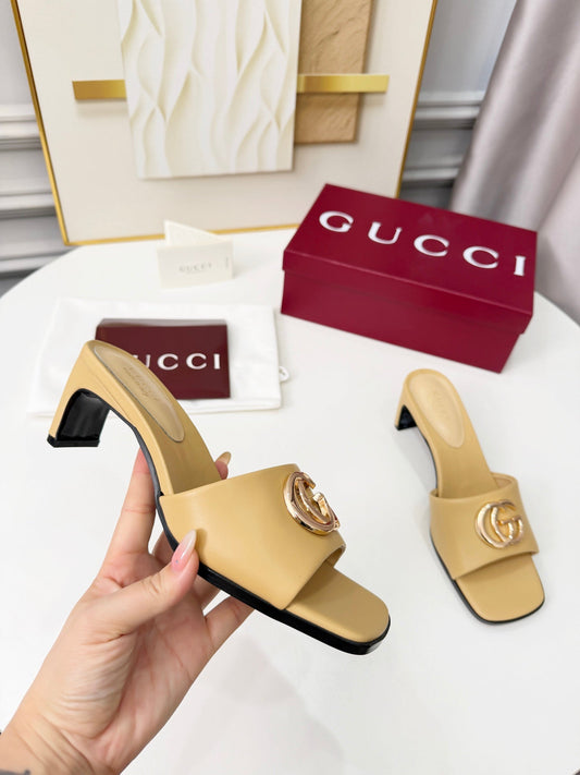 GG 2026 Early Spring Sandals Beige Sheepskin 688530