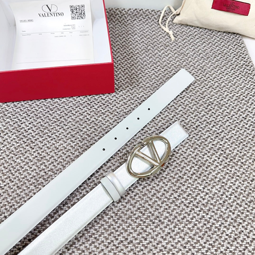 The Bold Edition Reversible Belt 30mm Silver Metalic White Calfskin Silver Buckle