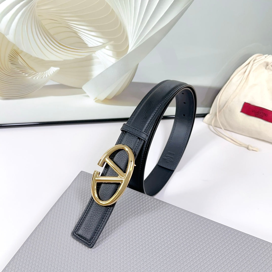 The Bold Edition Belt 34mm Black Calfskin Light Gold Buckle