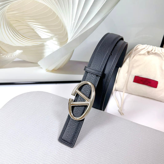 The Bold Edition Belt 34mm Black Calfskin Silver Buckle