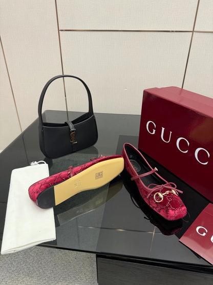 Gucci 2026 Crystal Rhinestone Ballet Flat Red Velvet Leather 629716