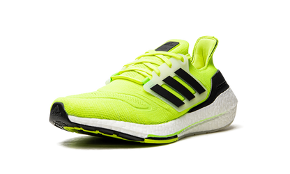 Ultraboost 22 "Solar Yellow" GX6639