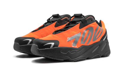 Yeezy Boost 700 MNVN KIDS "Orange" FX3354