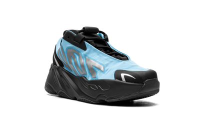 Yeezy Boost 700 MNVN Kids "Bright Cyan" GZ3080