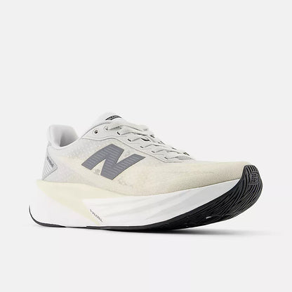 Womens New Balance Rebel V5 - LINEN
