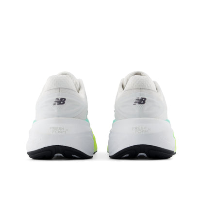 New Balance Womens Fresh Foam X More V6 - WHITE